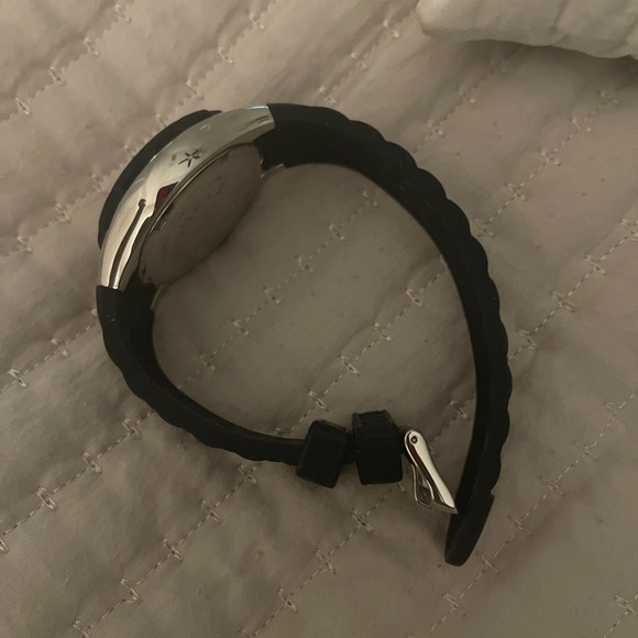 100% Authentic watch. No box - Picture 5 of 7